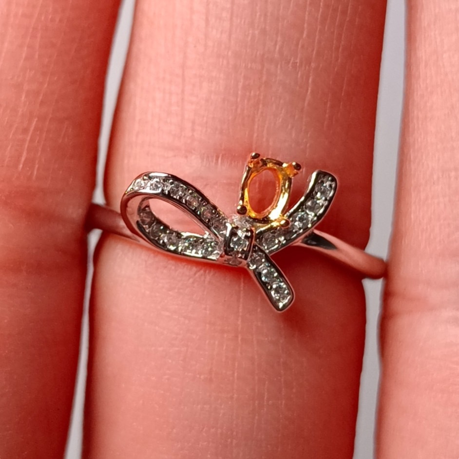 女戒橢圓3*4mm空托