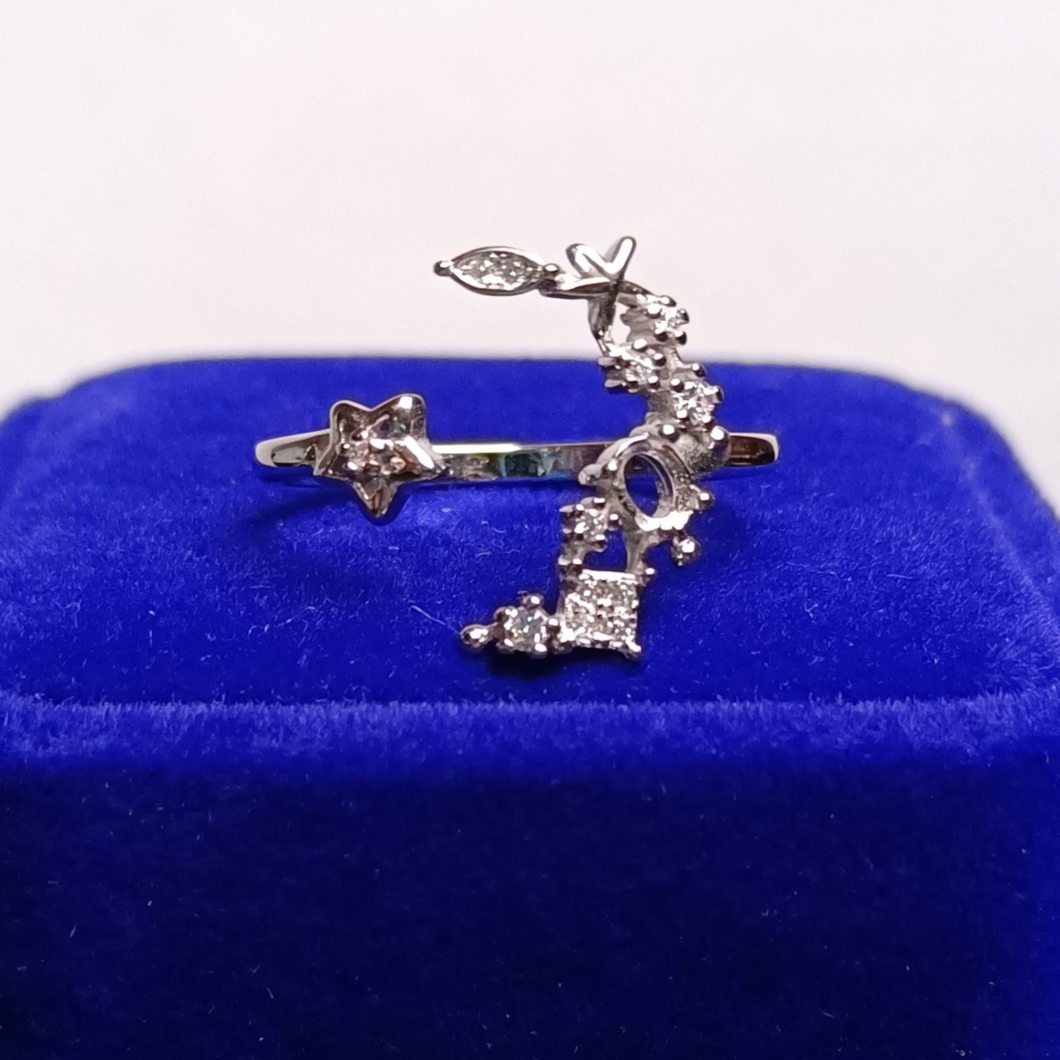 女戒橢圓3*4mm空托