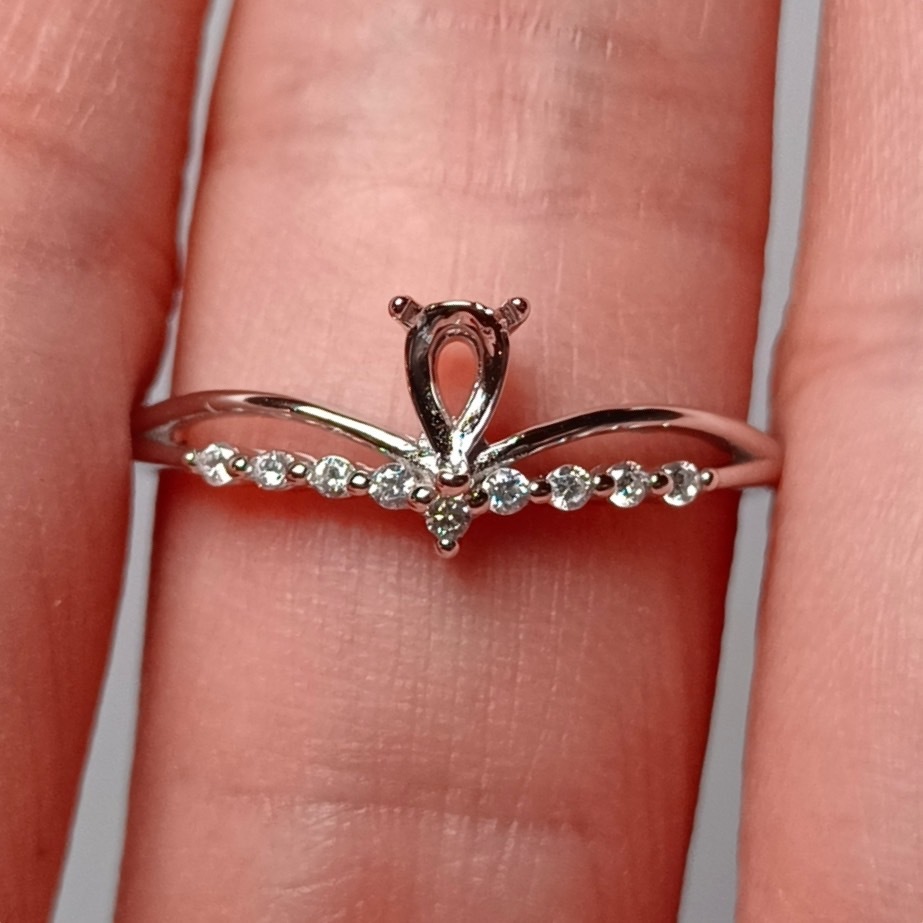 女戒水滴3*5mm空托