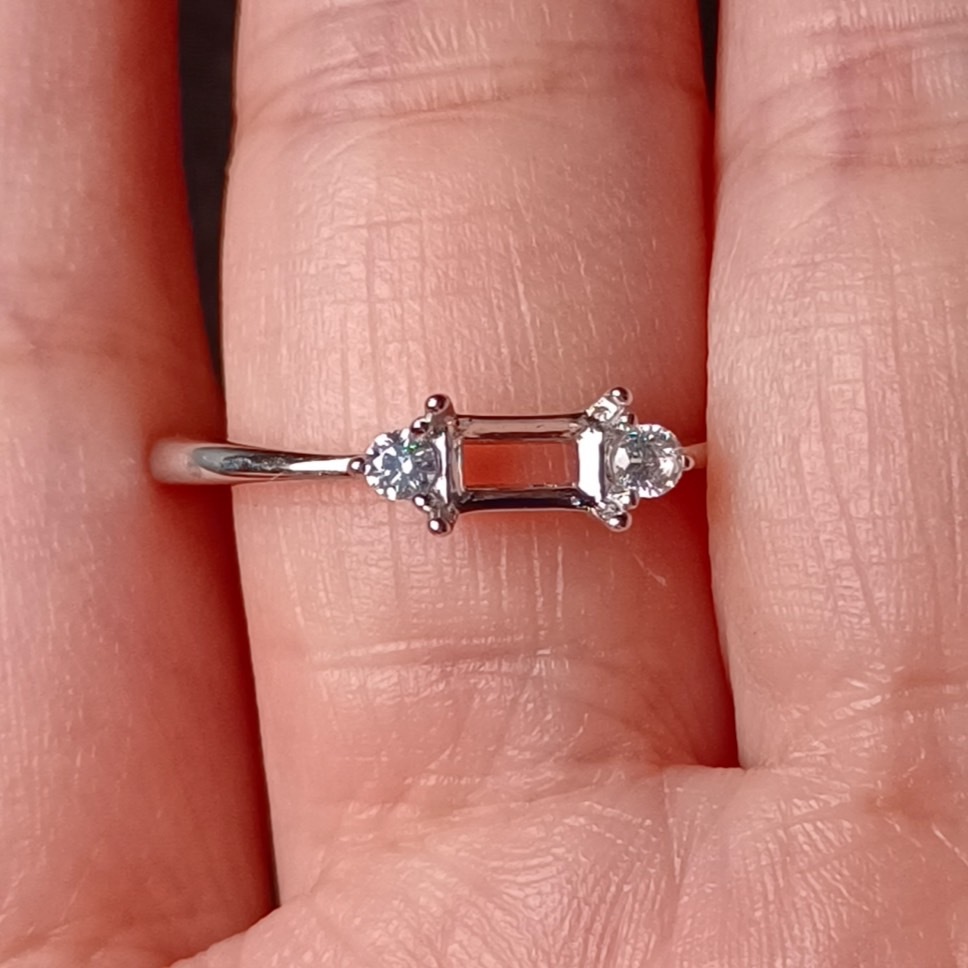 女戒方形3*5mm空托