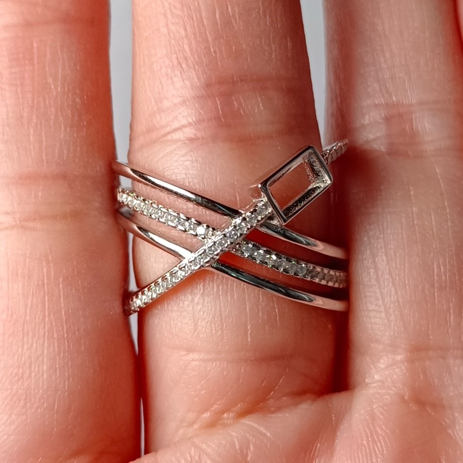 女戒方形3*5mm空托