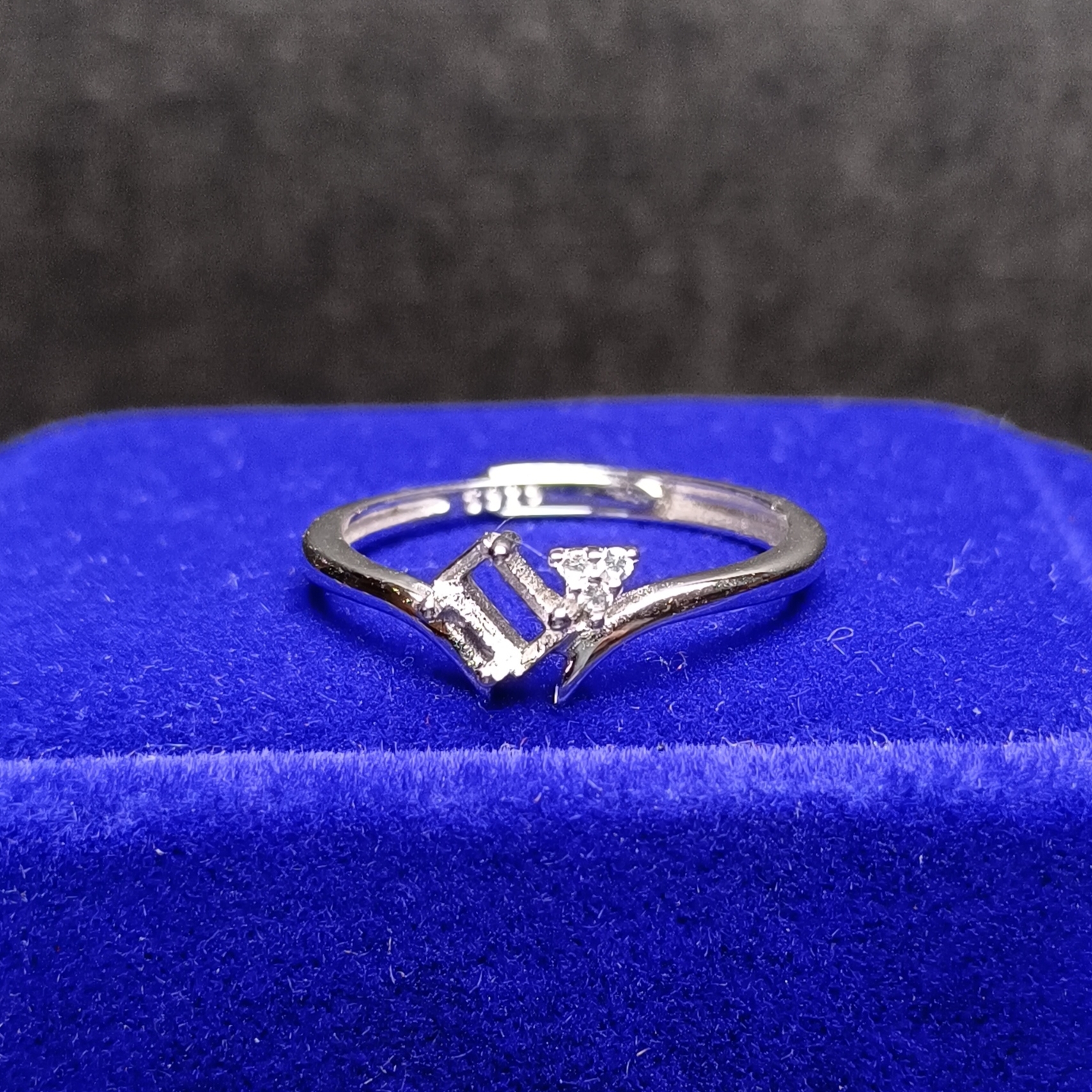 女戒方形3*5mm空托