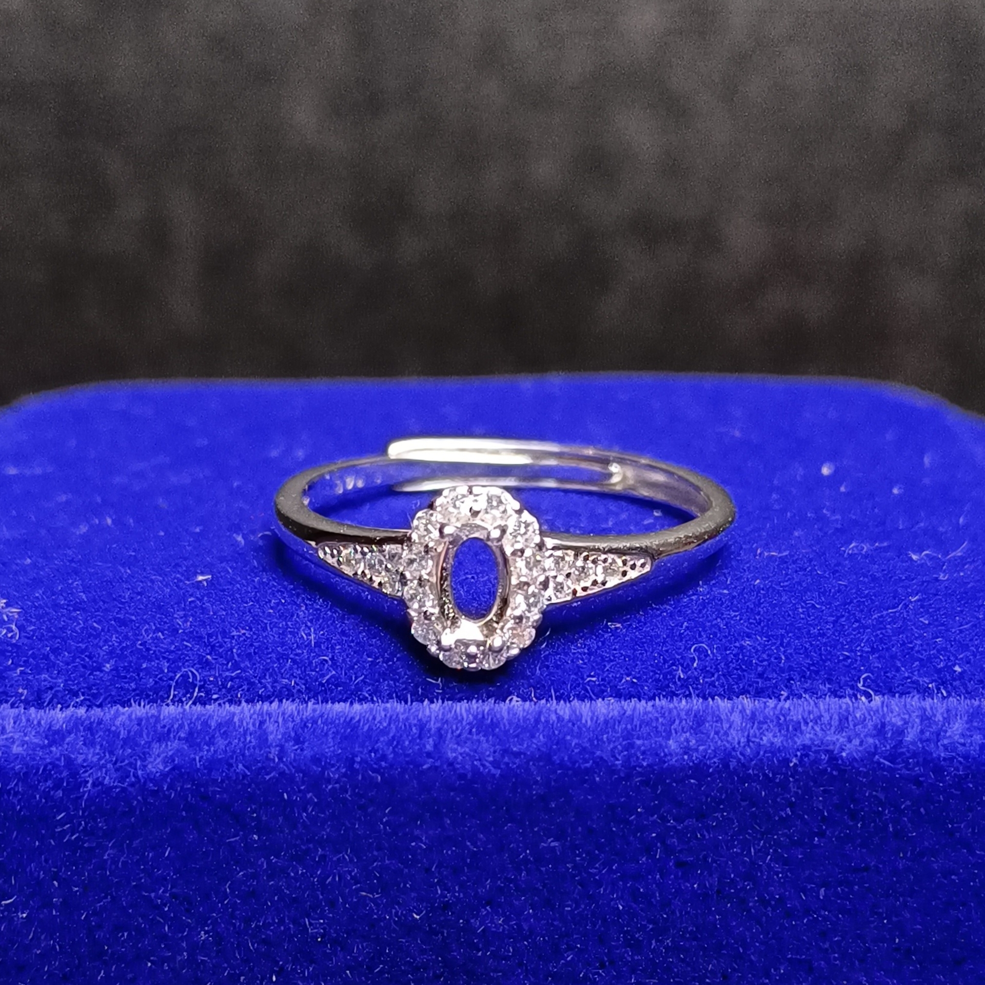 女戒橢圓3*5mm空托