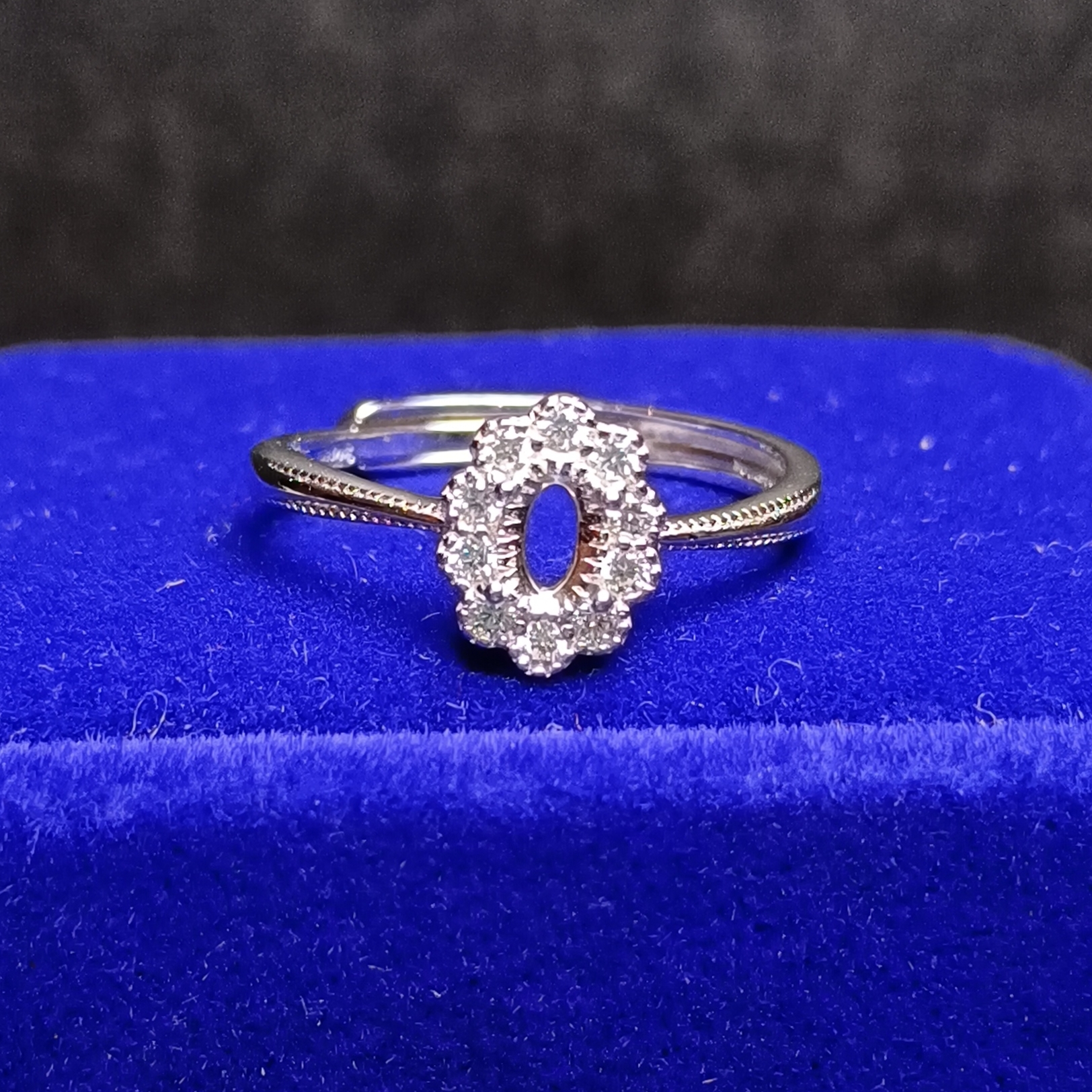 女戒橢圓3*5mm空托