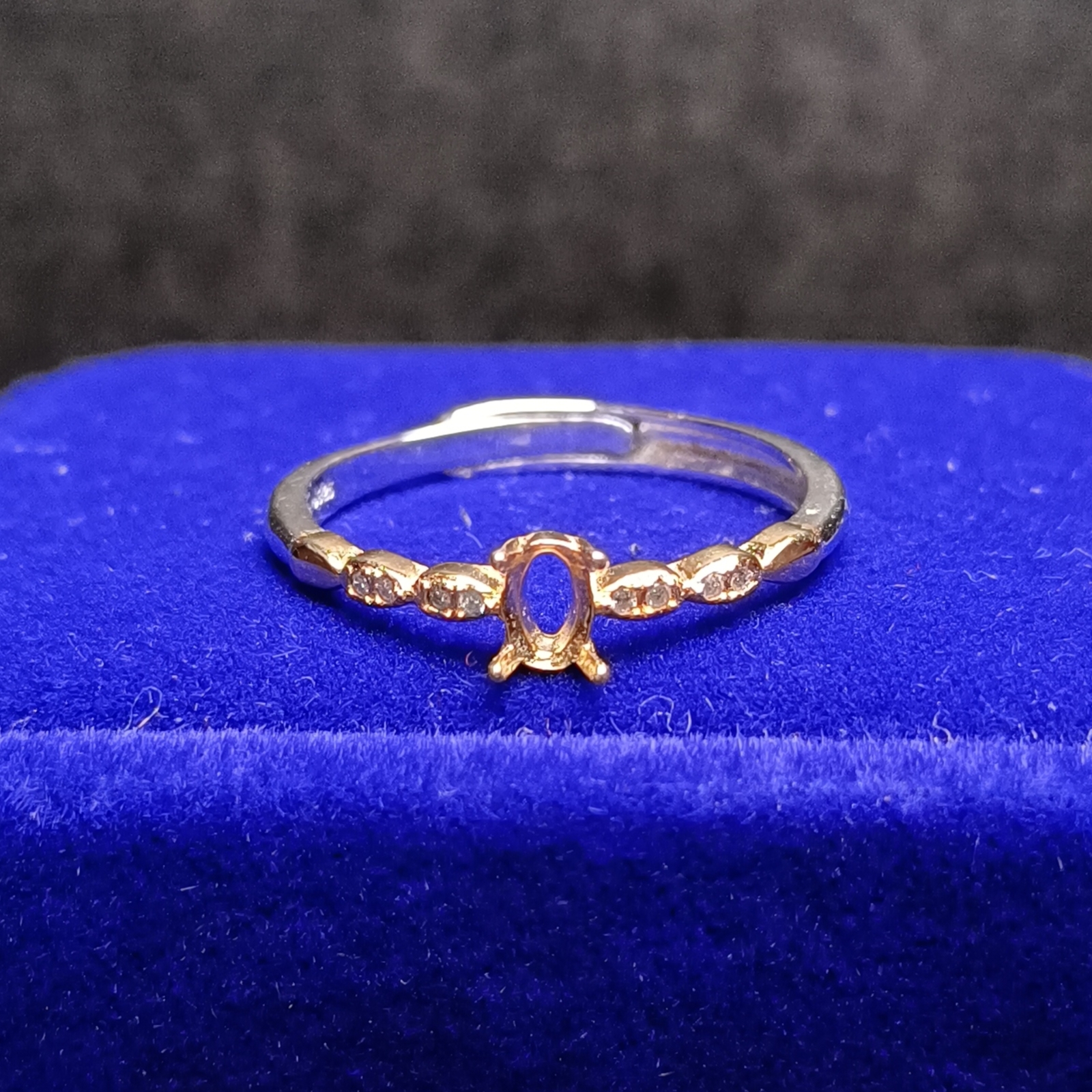 女戒橢圓3*5mm空托