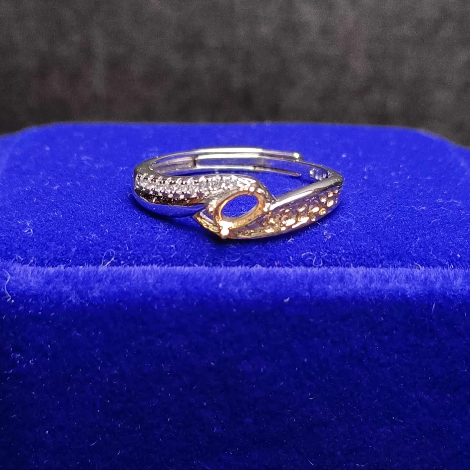 女戒橢圓3*5mm空托