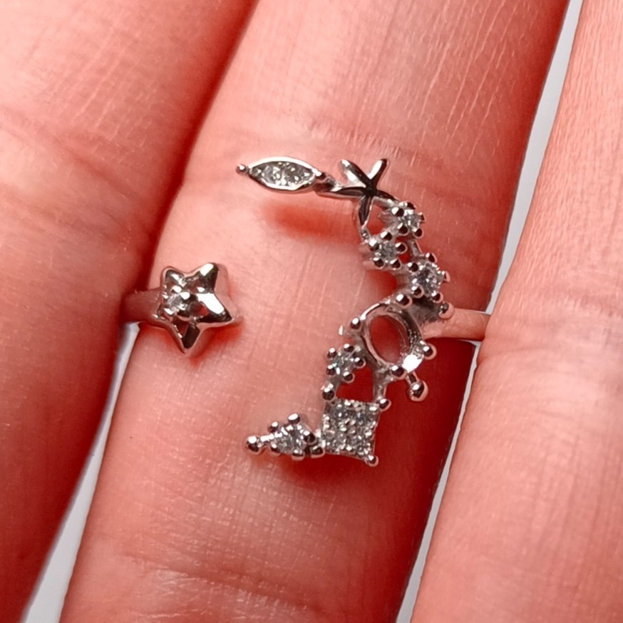 女戒橢圓3*4mm空托