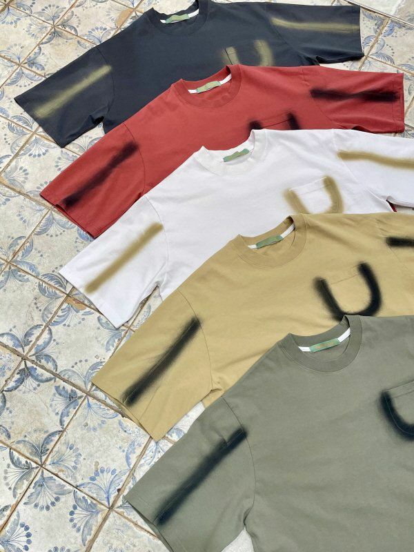 噴漆圖案短袖Tee HIGH FIVE-079T