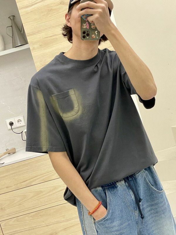 噴漆圖案短袖Tee HIGH FIVE-079T