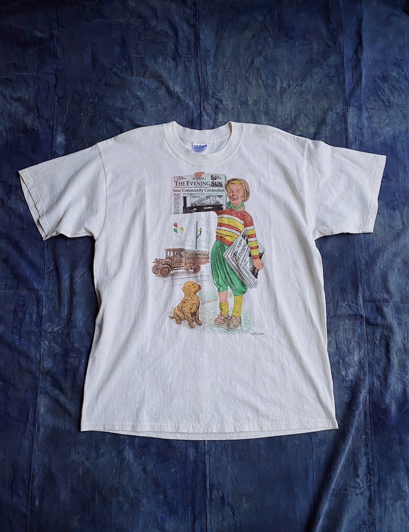 Vintage The Evening Sun T-shirt / 美國《太陽晚報》插畫圖騰短踢