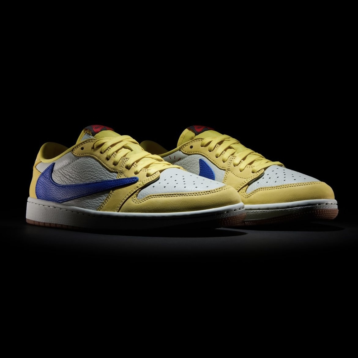 Nike Air Jordan 1 Low x Travis Scott Canary 倒勾 金絲雀