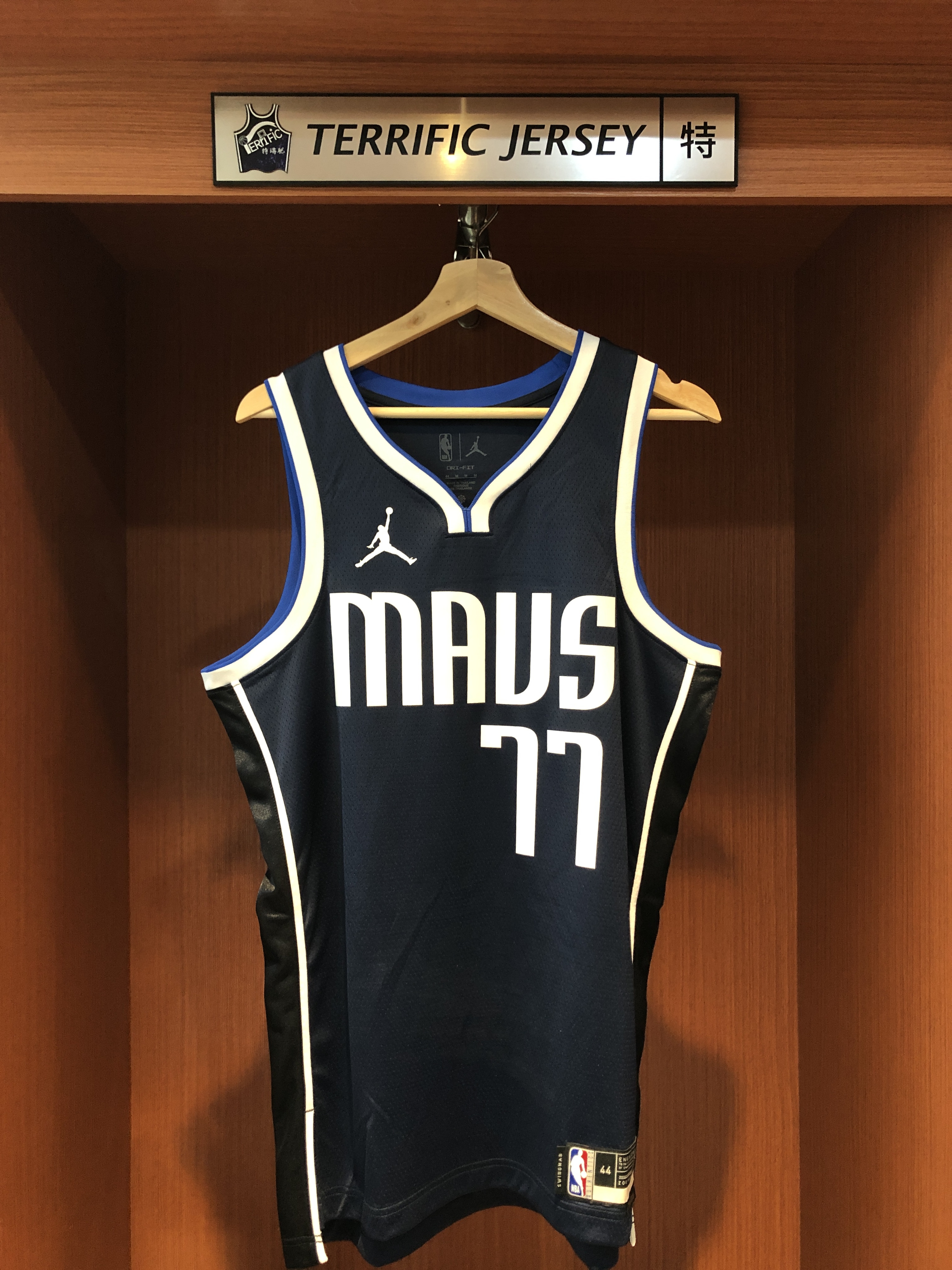 NBA球衣 Luka Doncic 達拉斯小牛深藍 Statement Jordan Swingman 球迷版 熱轉印 全新