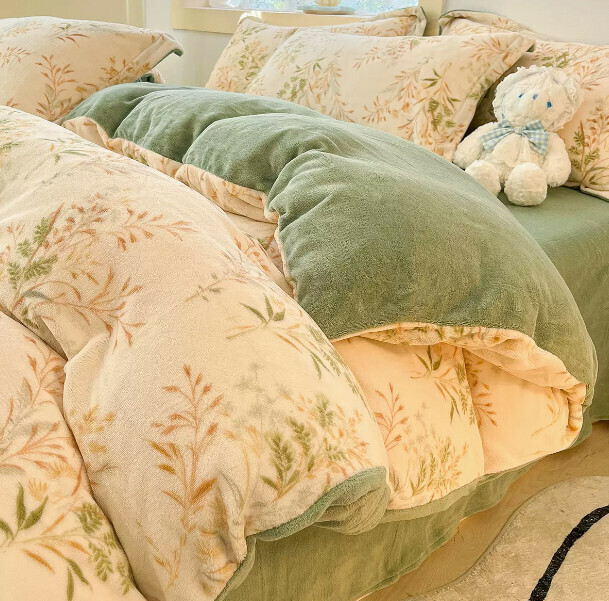 Popular four-piece milk velvet bed set (Xiancao [constant temperature + warm lock + no static electricity] [1.8-meter bed (four-piece set of bed sheets) suitable for 200*230cm quilt core])