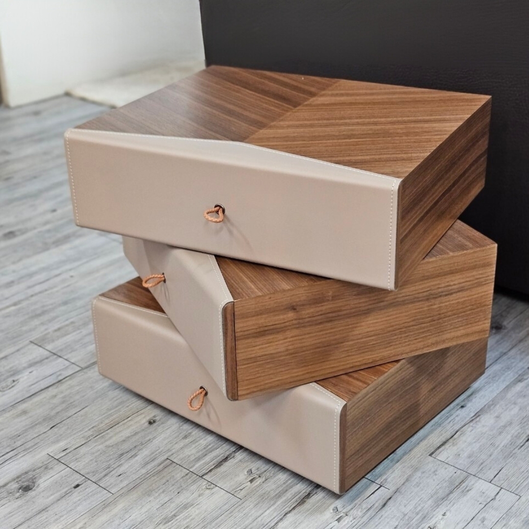 凱森 | 旋轉三抽 | 床頭櫃