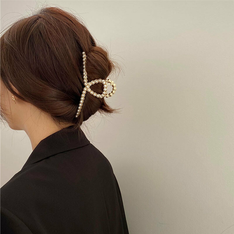 Korean Style Pearl Clip Hair Clip (Hanger - Pearl)
