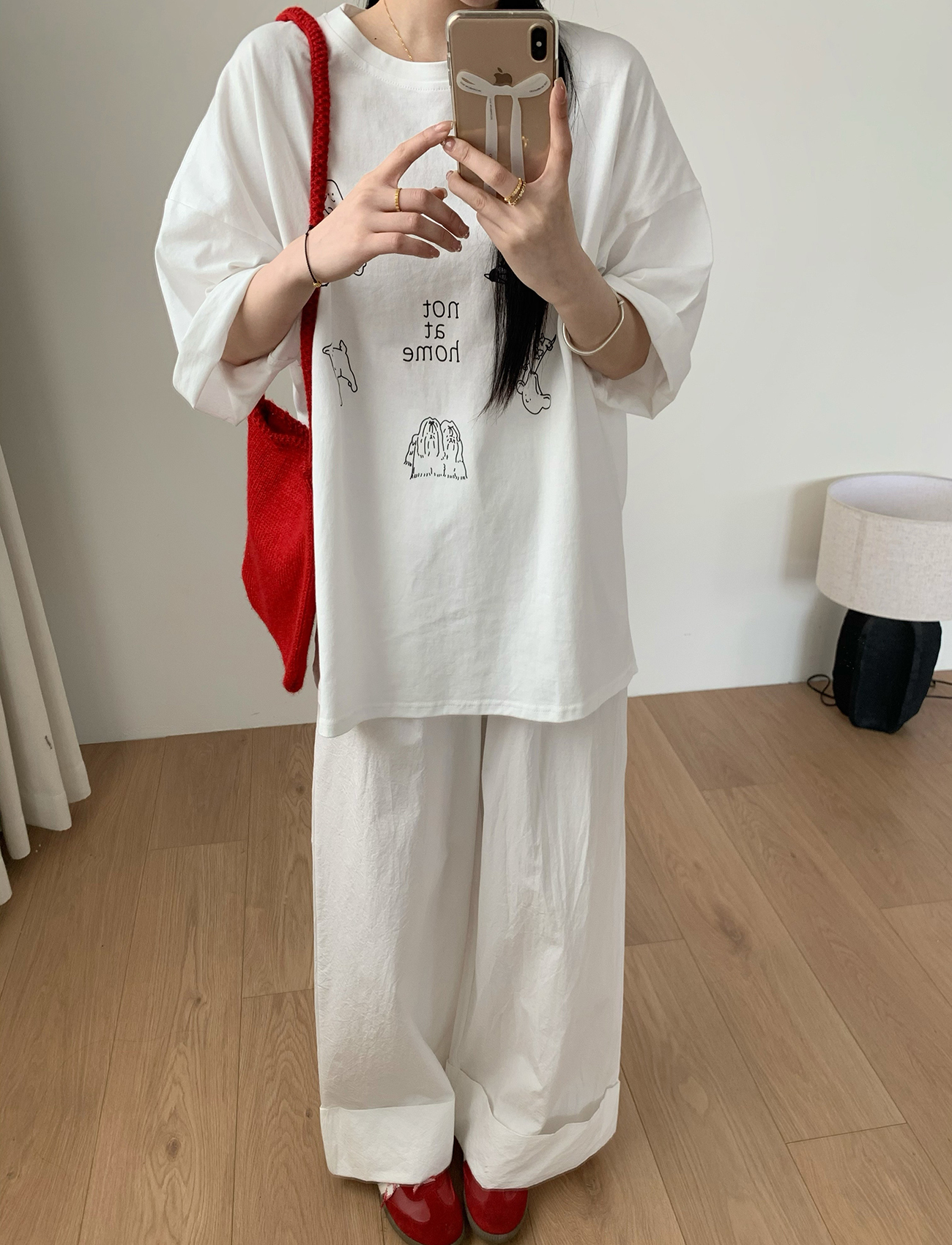 反褶褲管造型寬褲