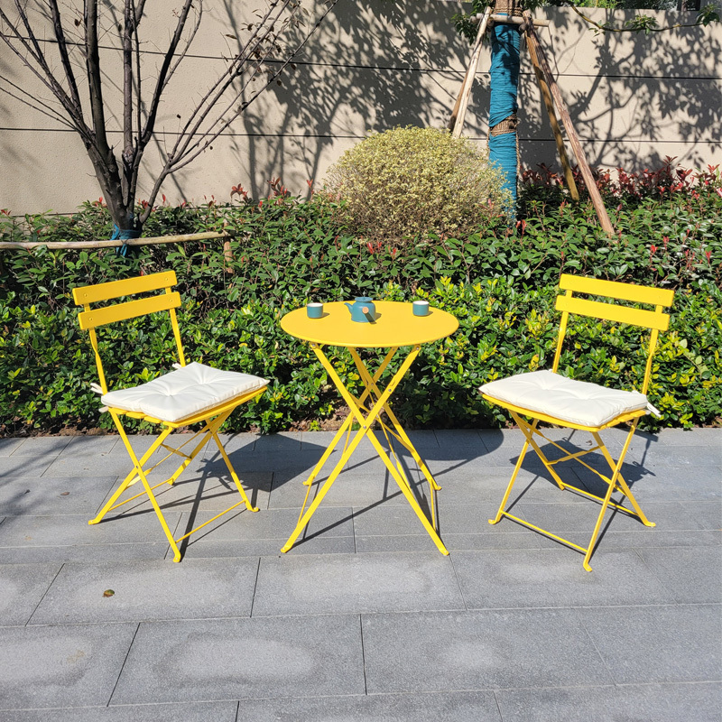 New Nordic outdoor balcony leisure chair and table three-piece set of foldable outdoor patio furniture sun protection (yellow table + cushion + 2 chairs)
