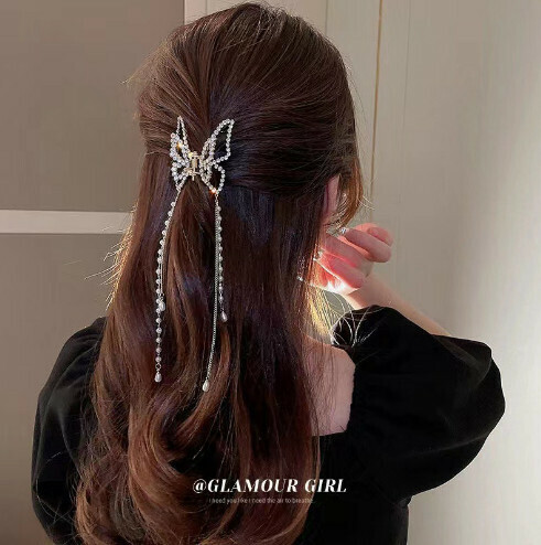 Metal strand tassel hair grab clip [L71 small strand of hollow rhinestone butterfly] 