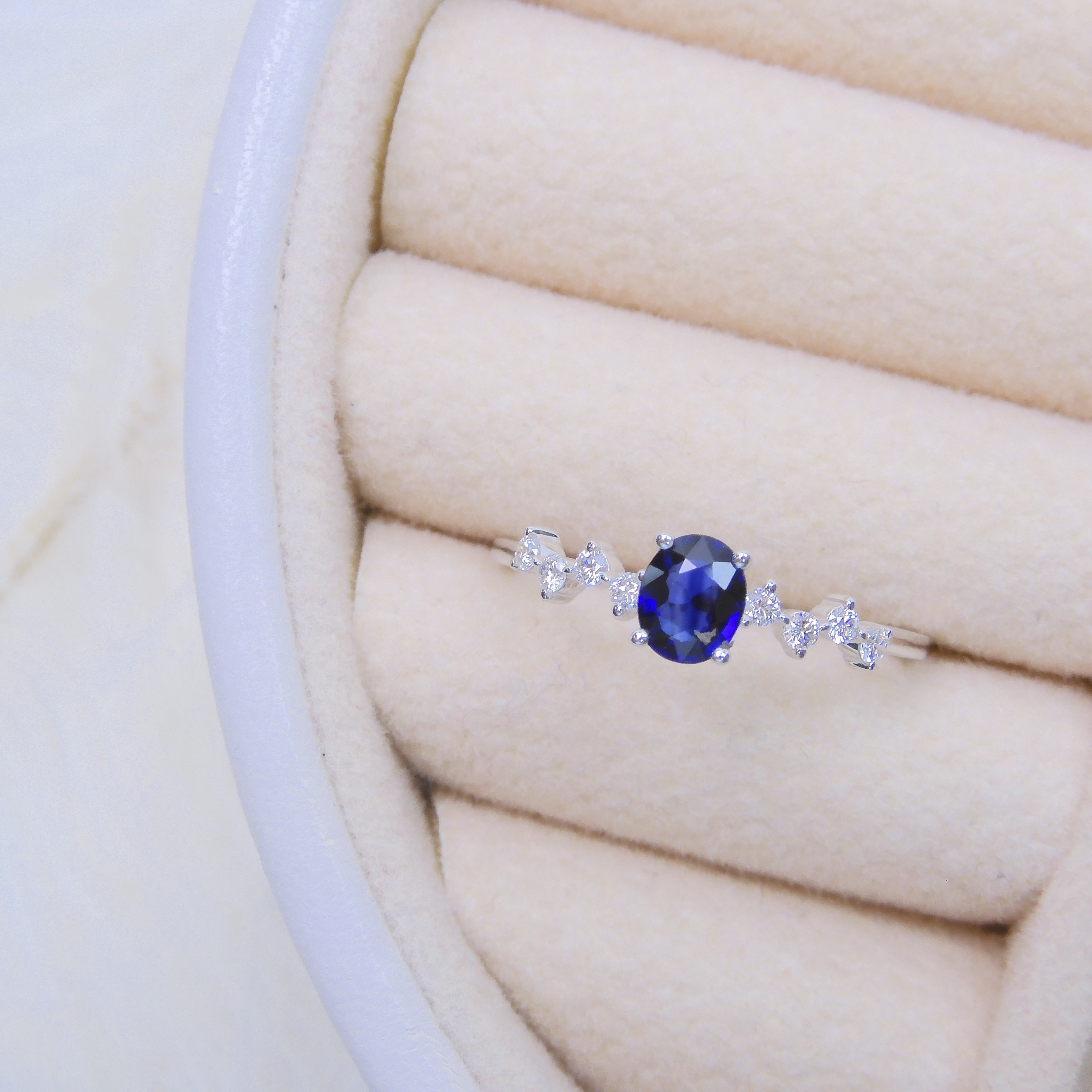 18K金 0.42ct 藍寶石戒指