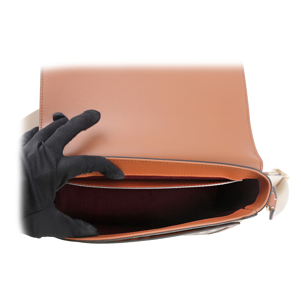 【BURBERRY】Note Vintage 格紋拼皮革翻蓋斜背包(石楠木棕色) 8066226