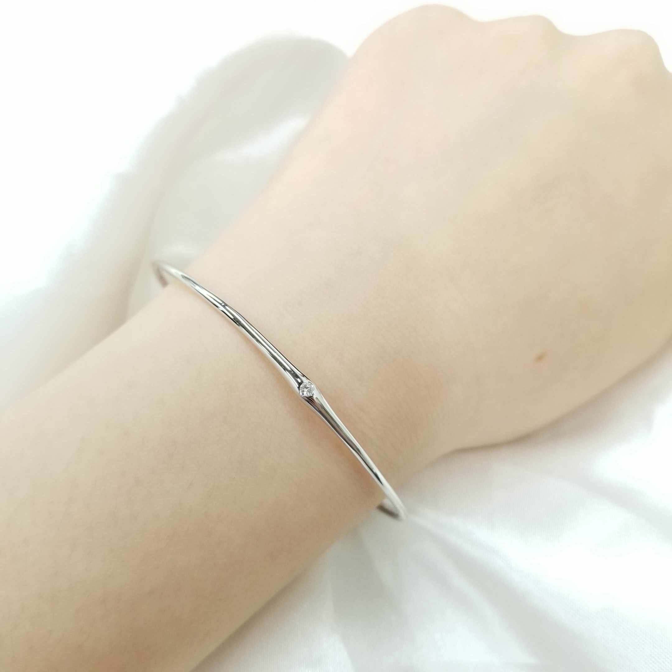 全新18K白金3份鑽石手鈪