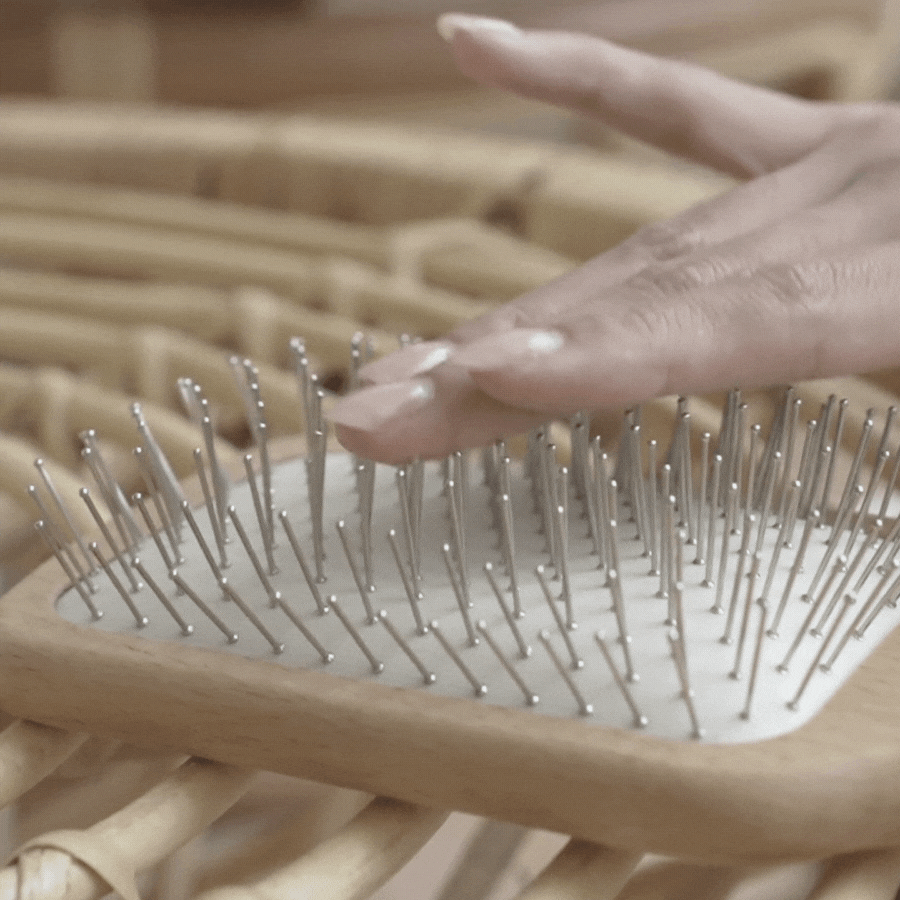 雙氣孔柔順舒壓氣墊梳