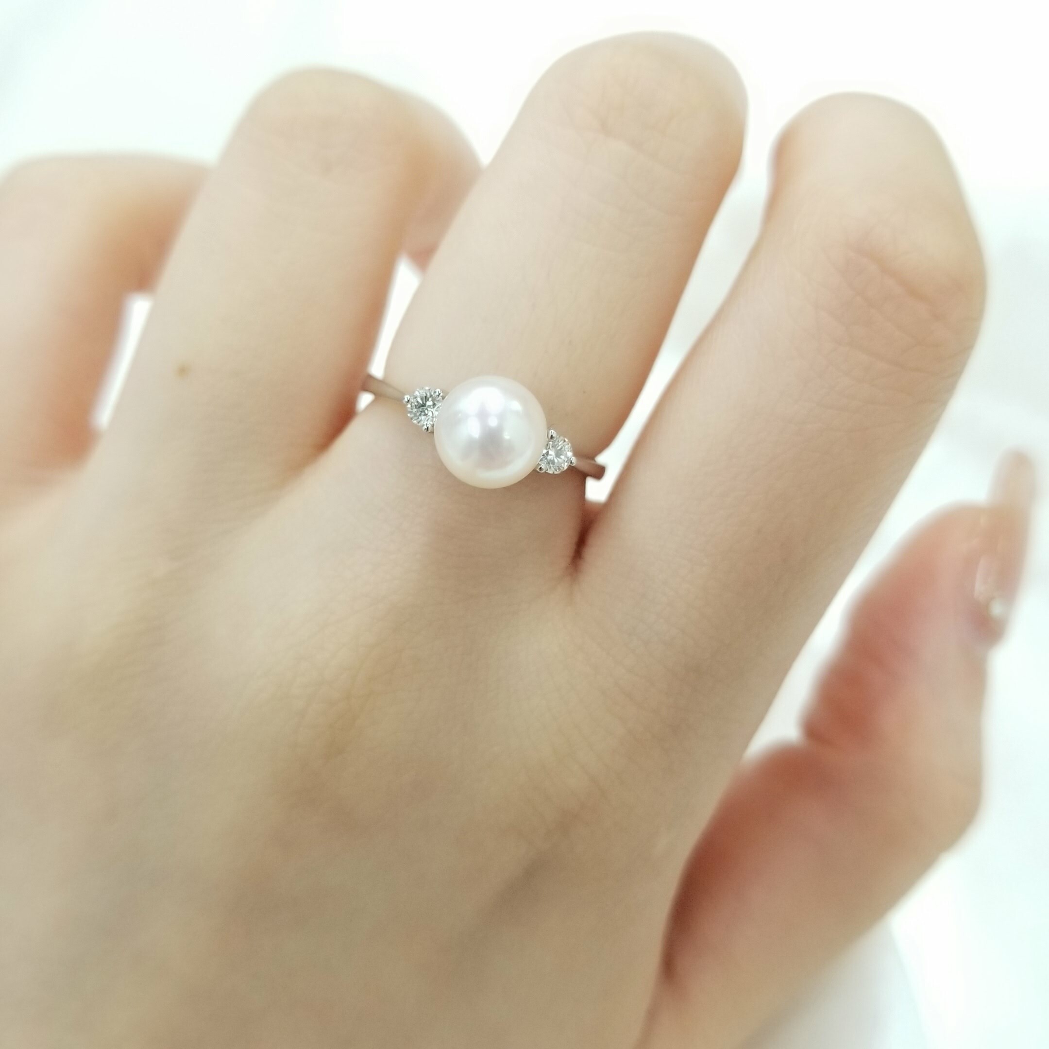 全新18K白金珍珠配12份鑽石戒指