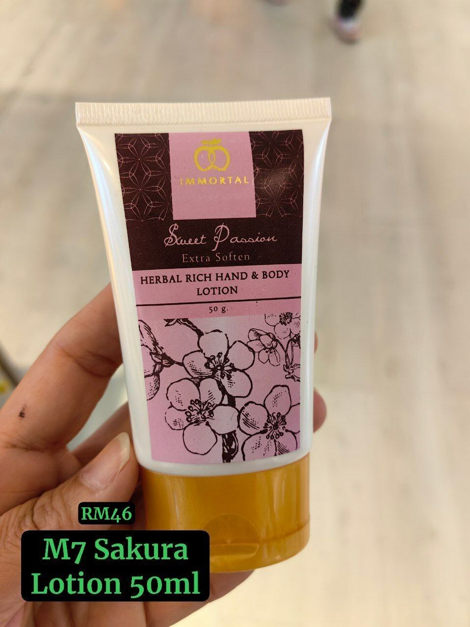 M7 Herbal Rich Hand/Body Lotion - SAKURA 樱花味 50G(随身带装)