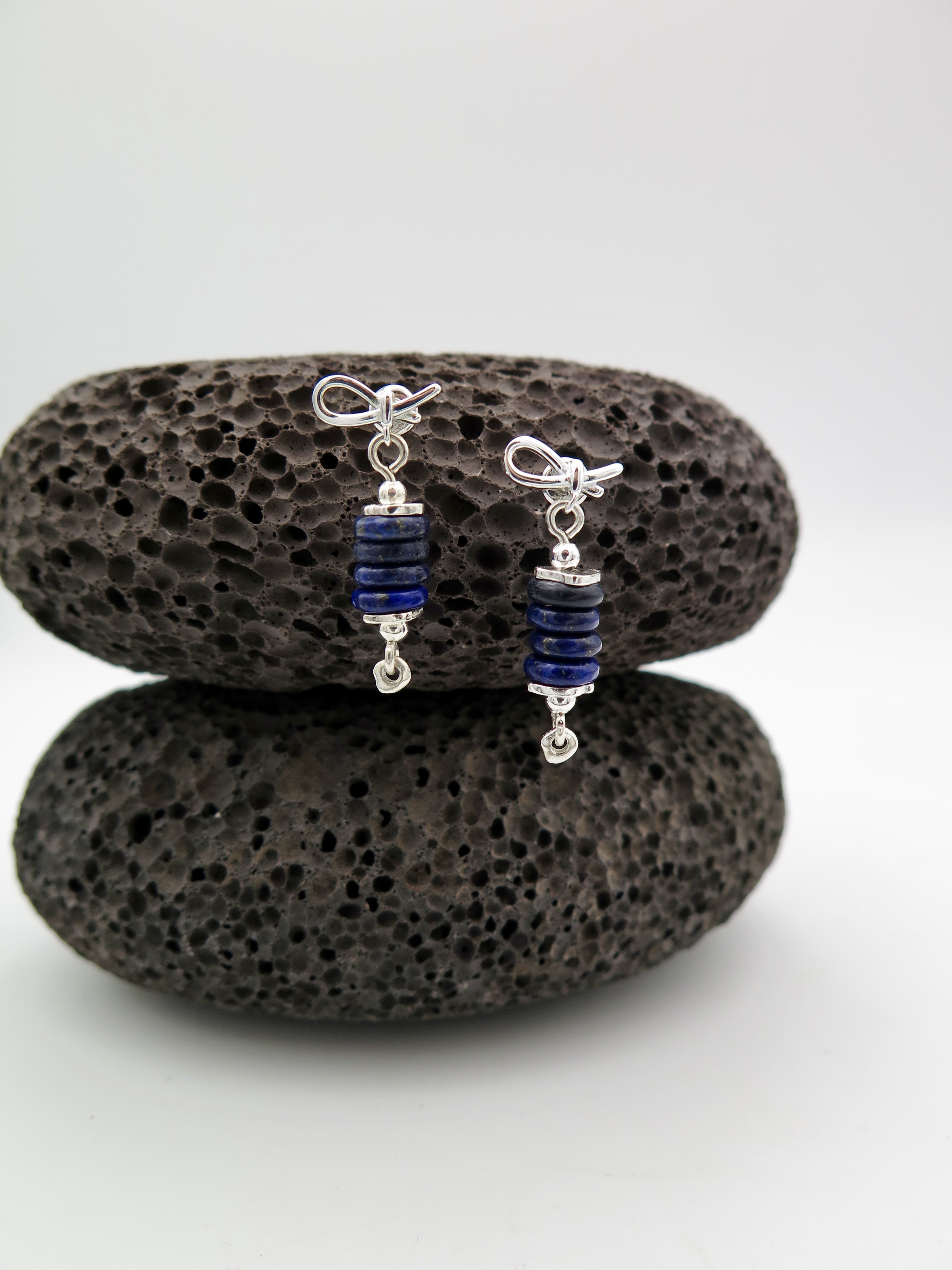 COLE COOL簡約百搭鈕結青金石925銀耳環