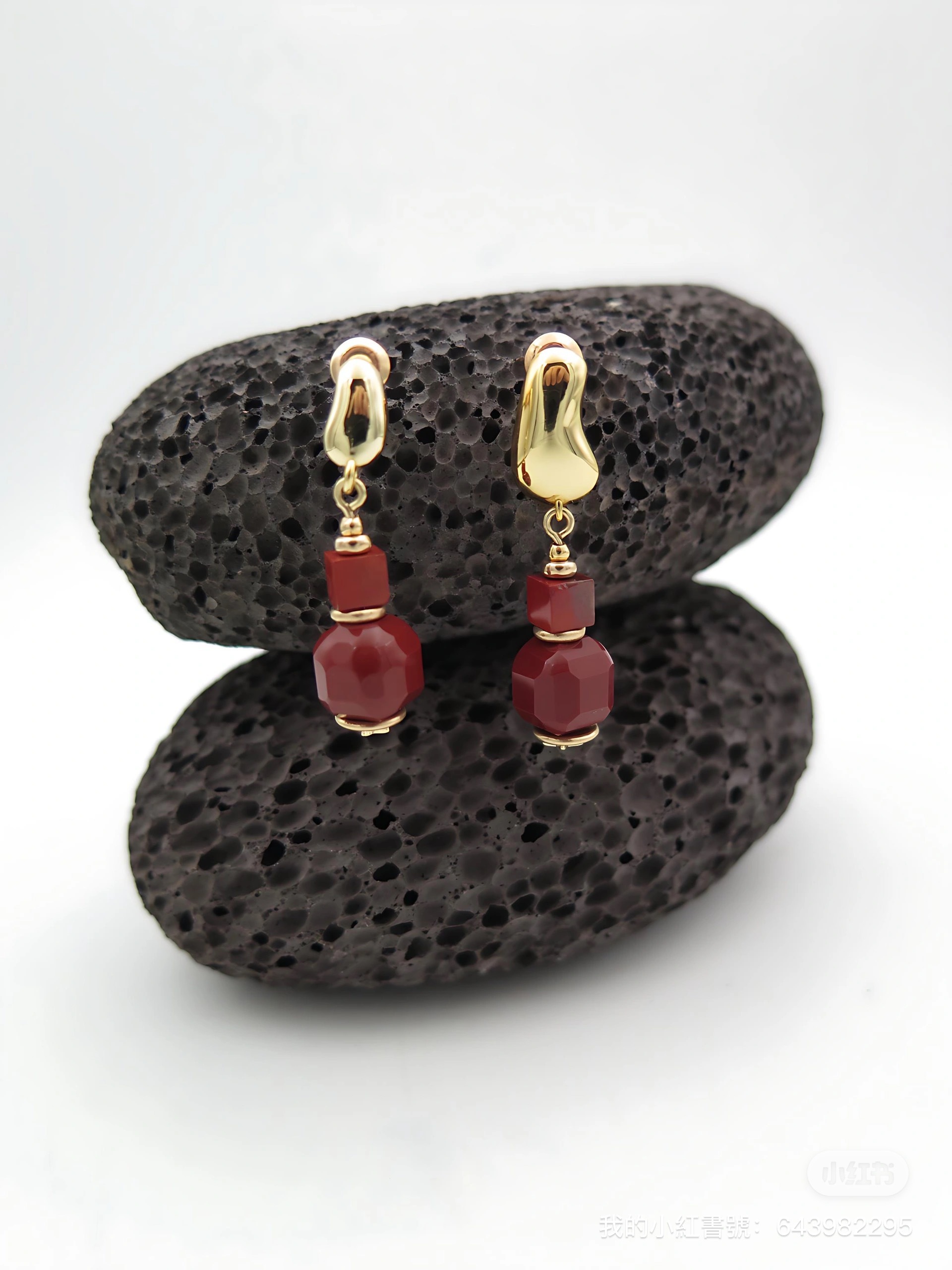 COLE COOL百搭紅碧玉純銀耳環