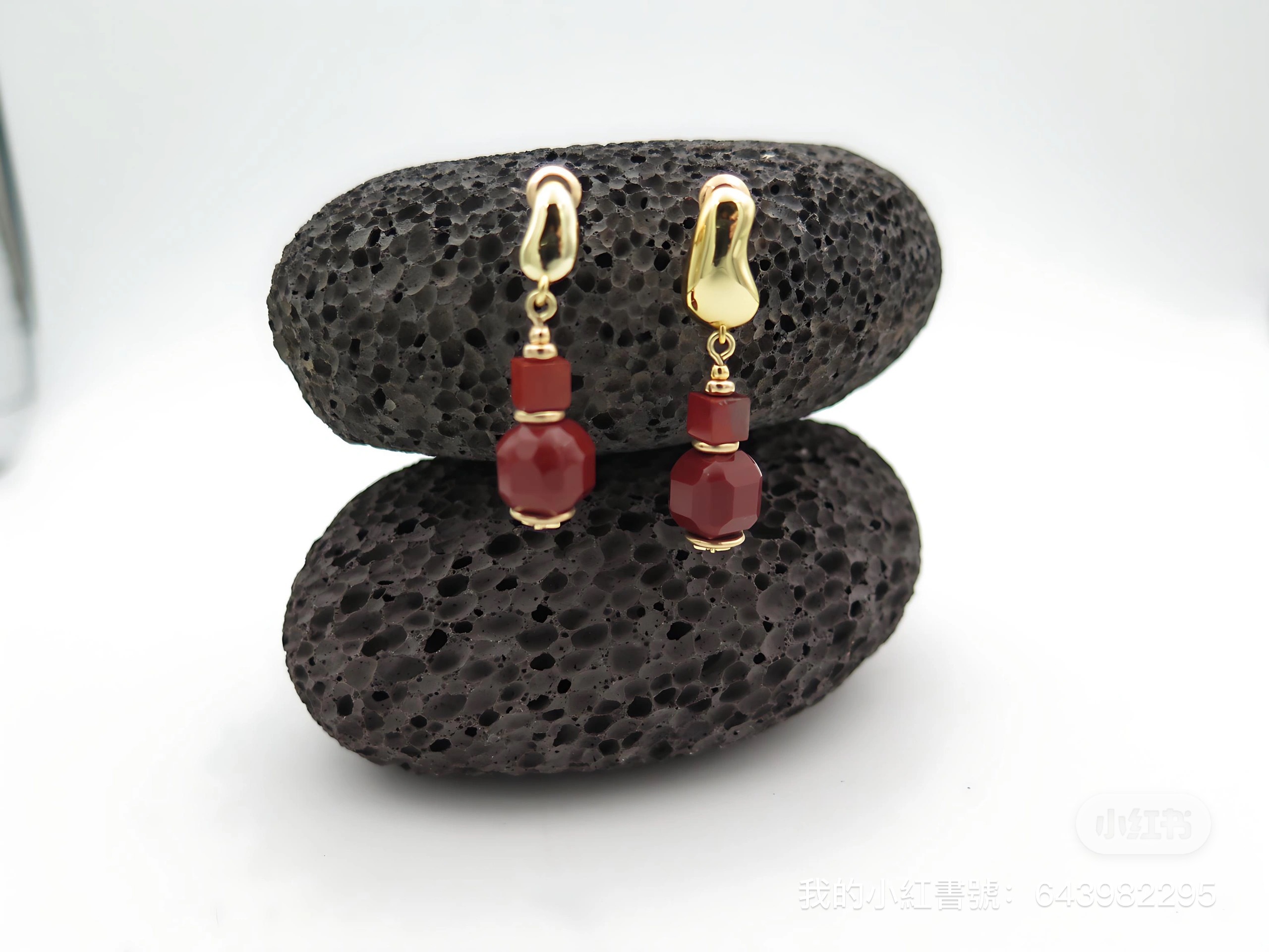 COLE COOL百搭紅碧玉純銀耳環