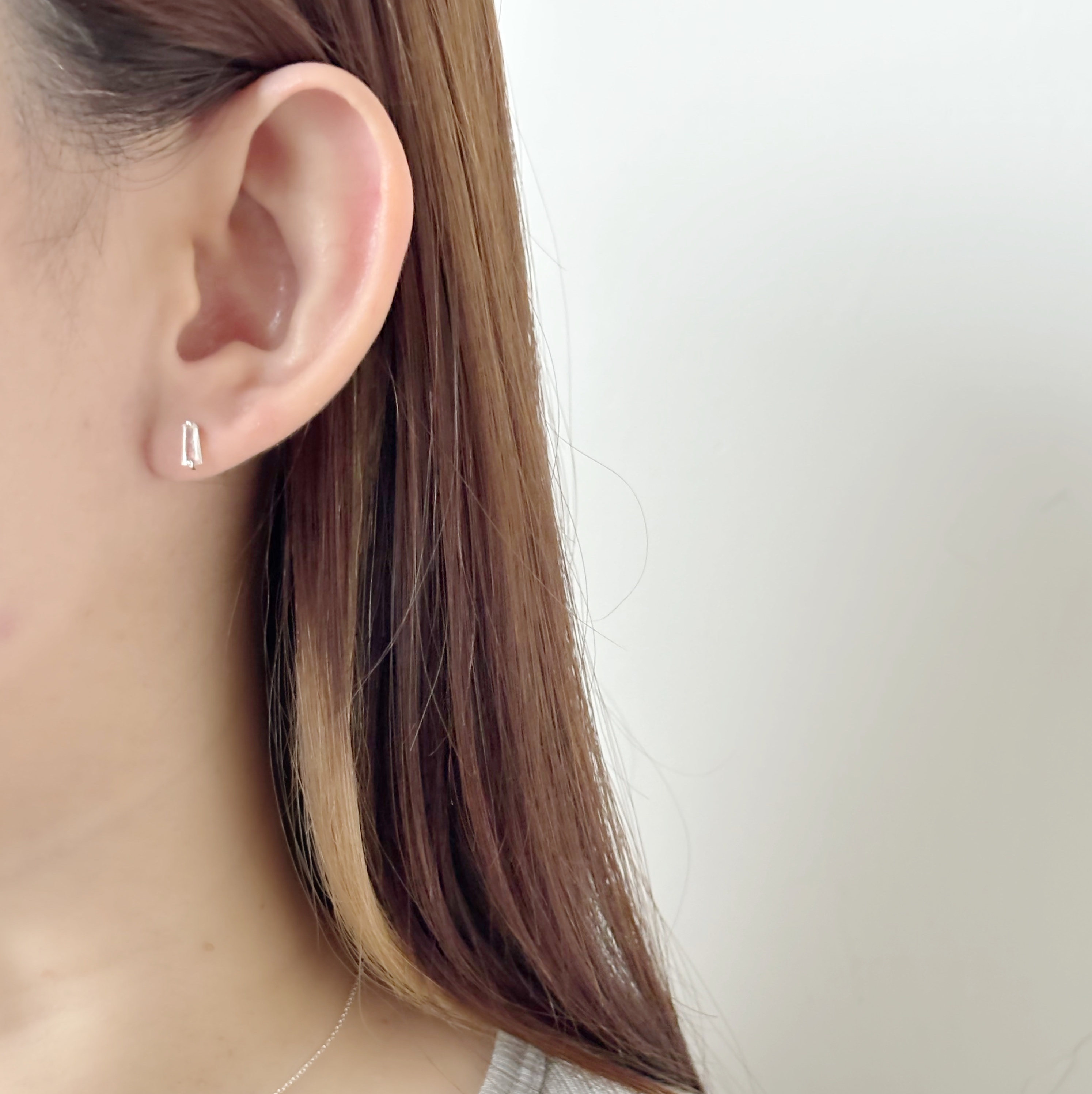 雙爪梯形白水晶轉珠耳環