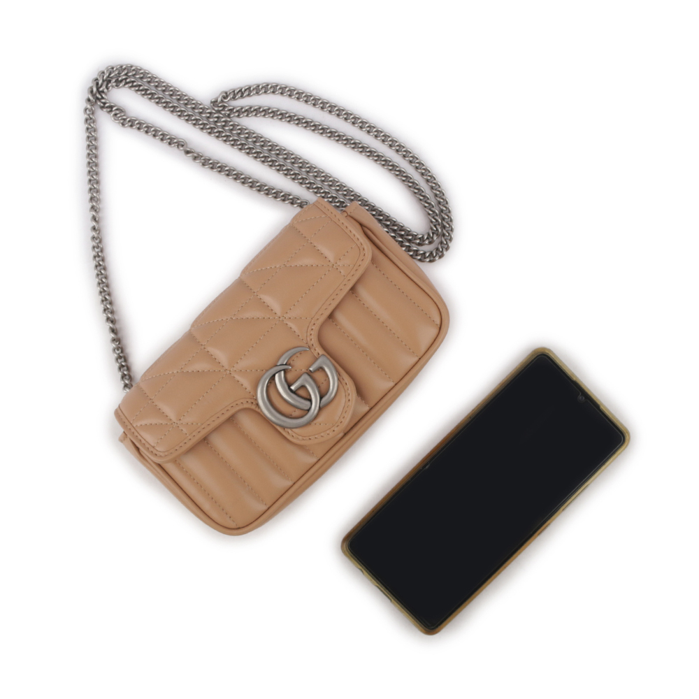 【GUCCI】GG Marmont 交叉縫線皮革翻蓋肩背/斜背鏈包(mini款)(裸粉色) 476433 DTD5N 2754