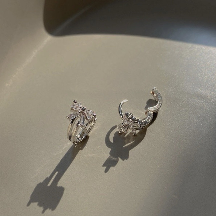 時髦水鑽蝴蝶結 mini耳釦釘