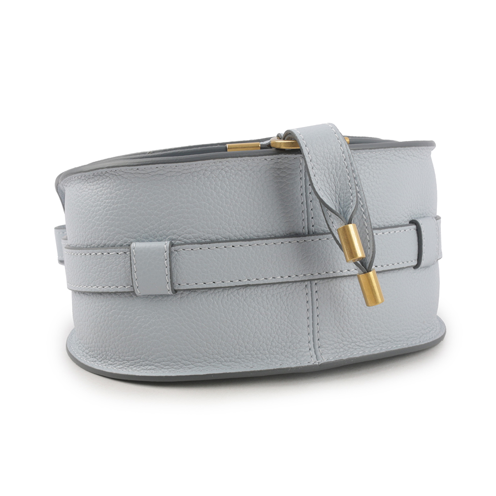 【CHLOE'】Small Marcie 粒面牛皮鈴鼓包(優雅藍) CHC22AS680I31 49V