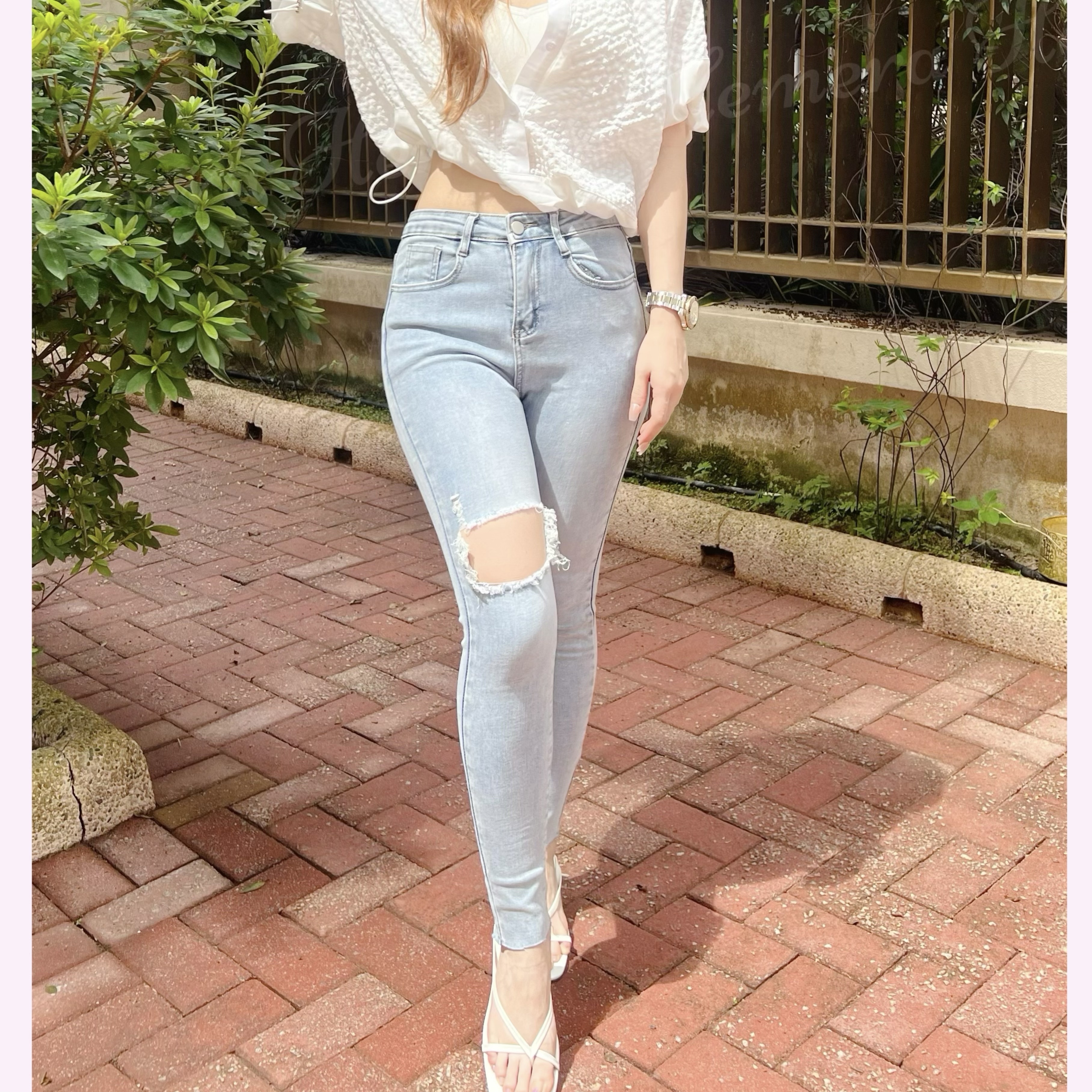 PT24W0546 顯瘦塑身級數窿窿牛仔褲