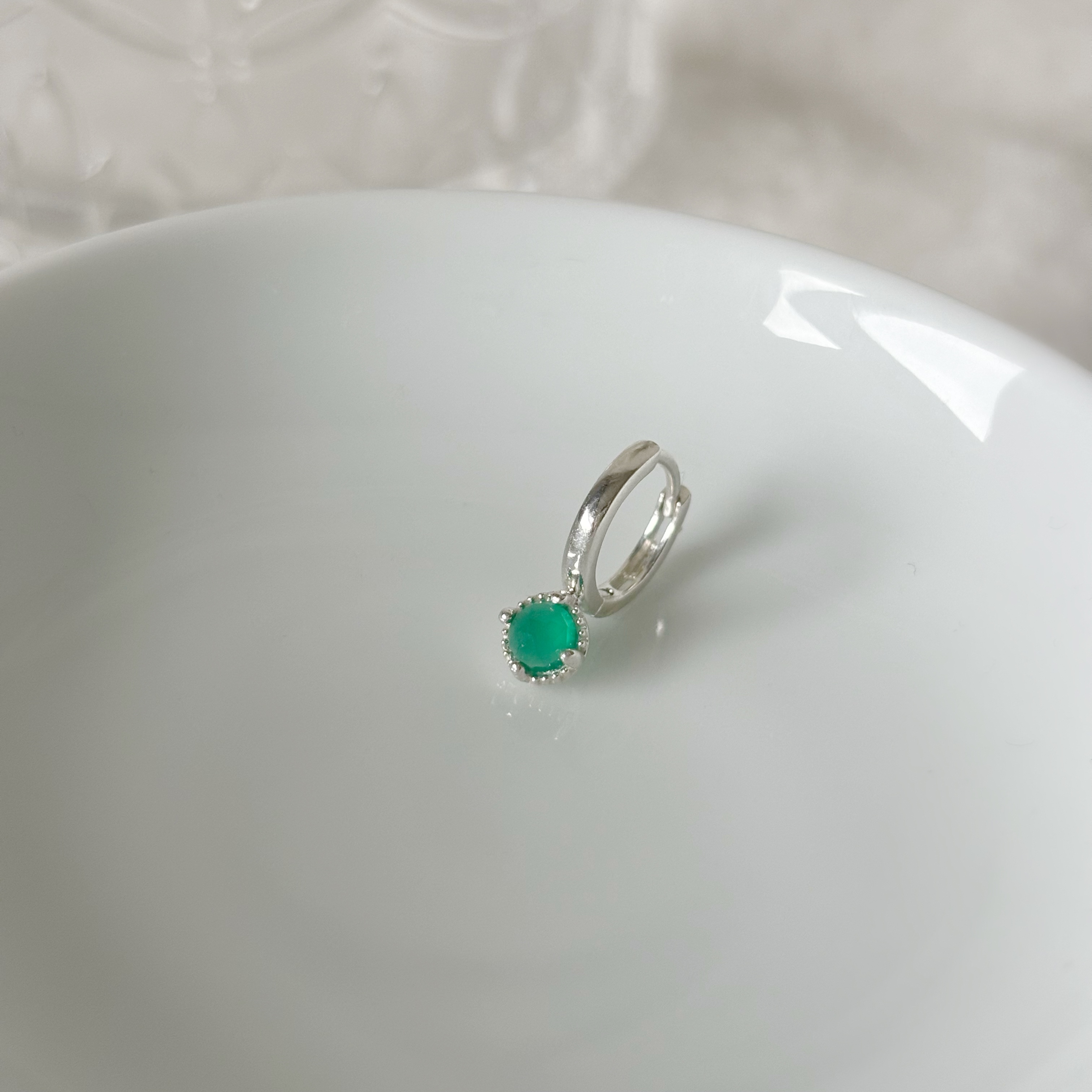 杯子蛋糕綠瑪瑙扣式耳圈