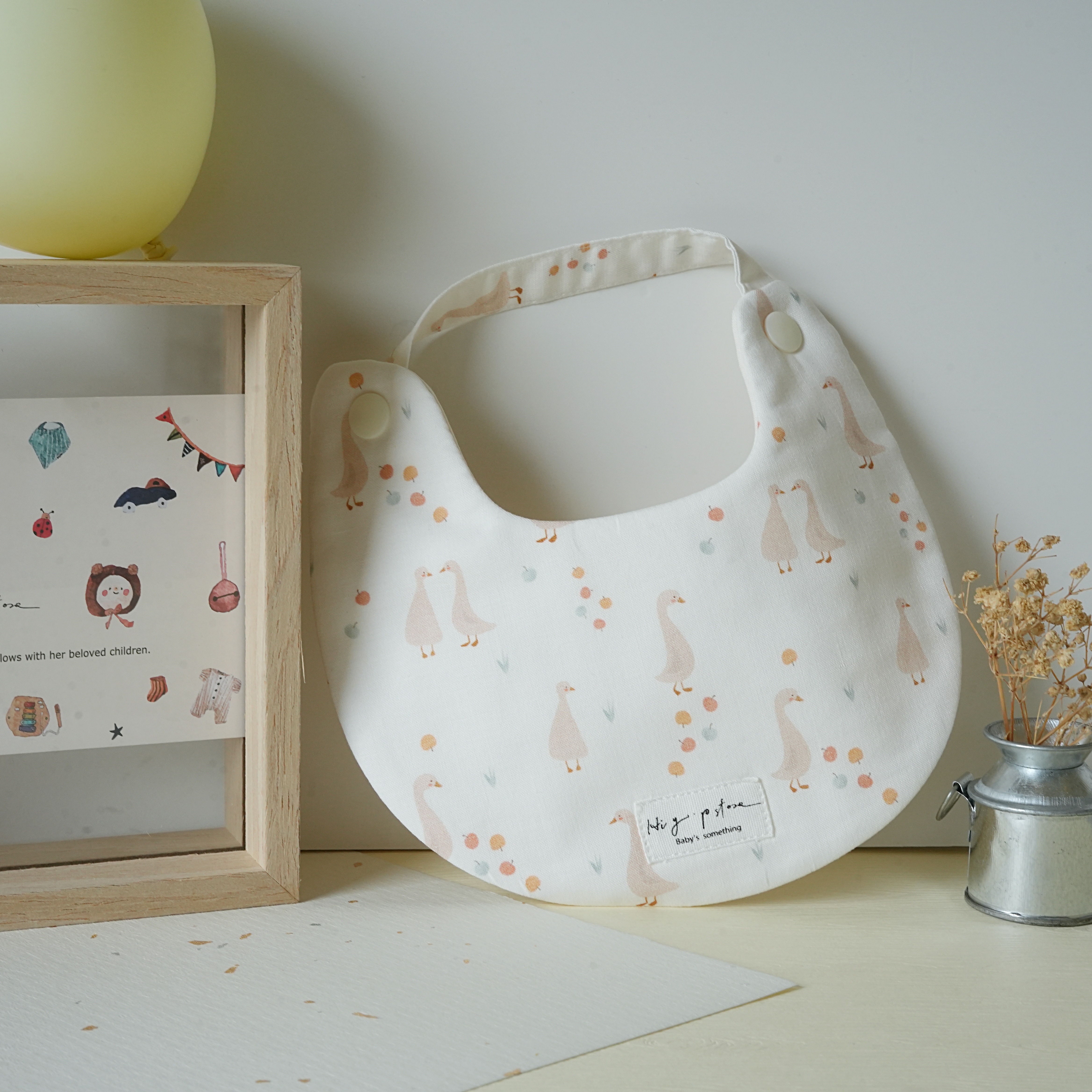 Hi Y.P store-手作圍兜-白鵝蘋果園