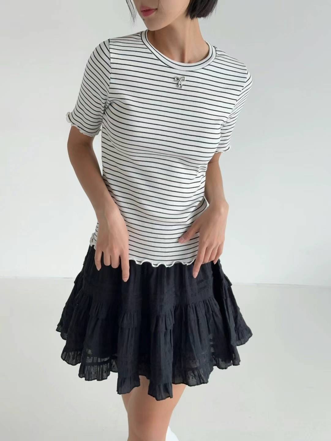 木耳捲邊條紋T