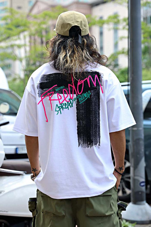 毛筆印花自由刺繡短袖T恤