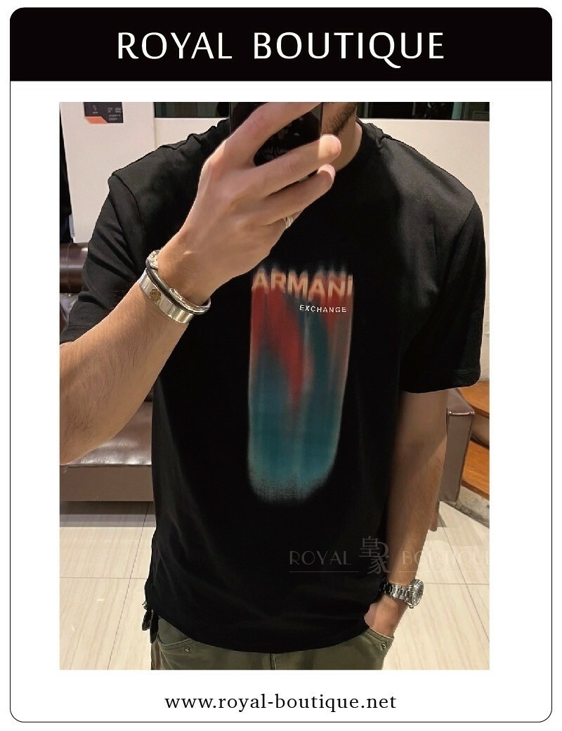 Armani Exchange 胸前漸層拉色英字短T