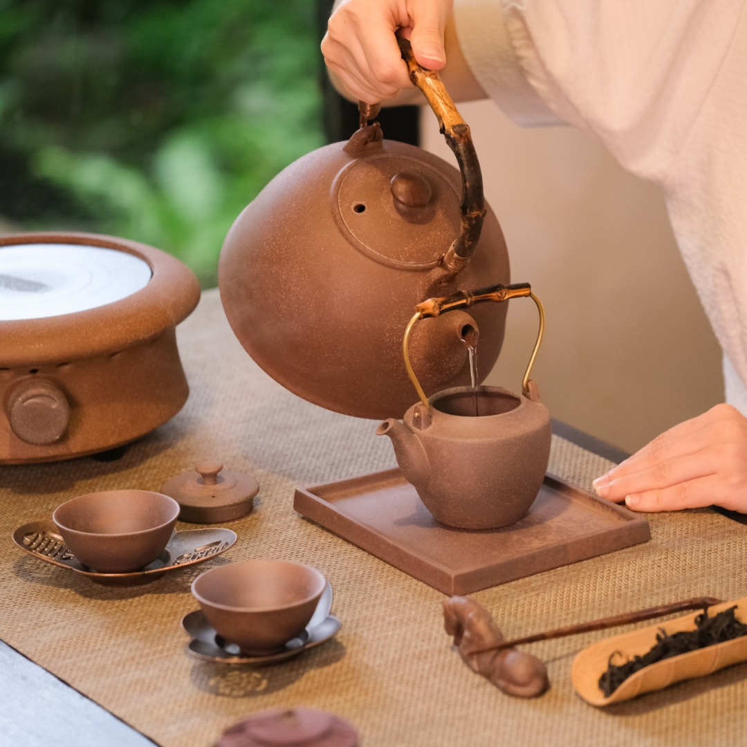陶作坊｜老岩泥如初黑提樑壺內釉(火/焱/焱焱)