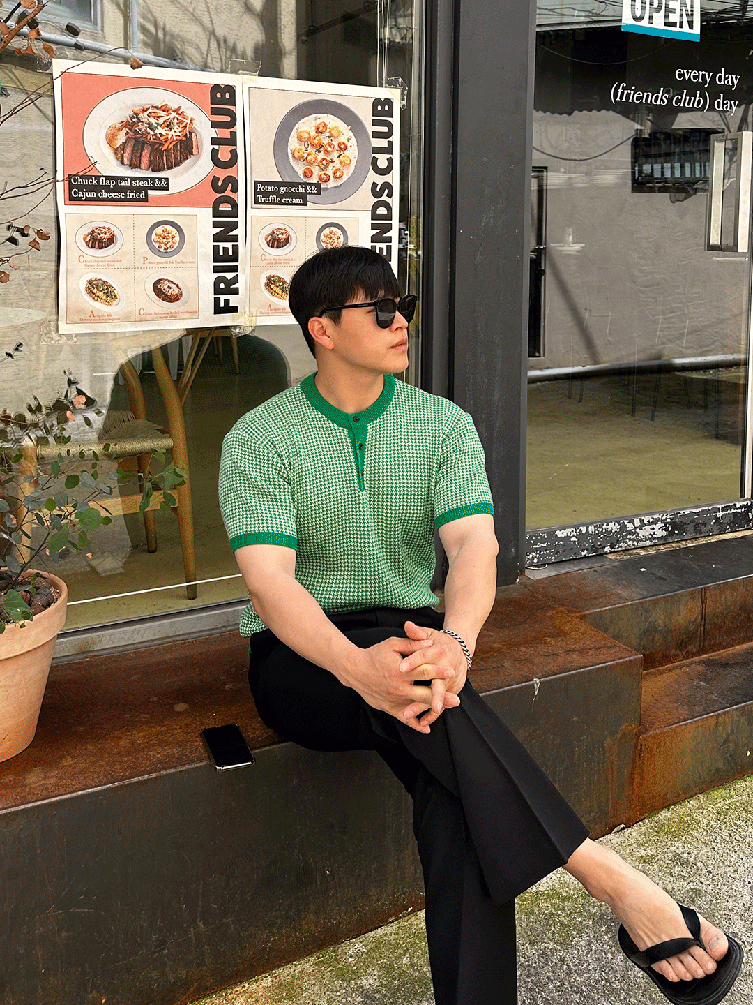 棋盤犬牙格紋亨利領短袖針織衫