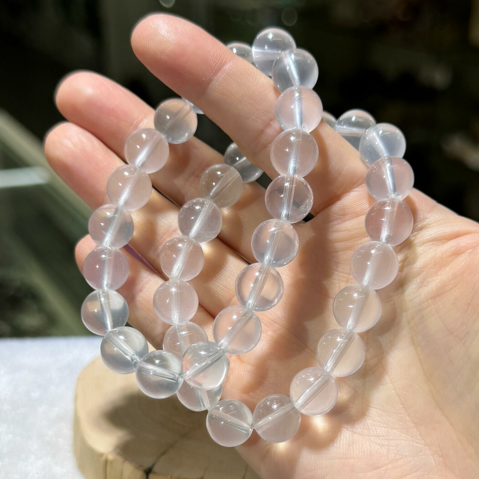 奶油體白水晶手串 10 mm +/-