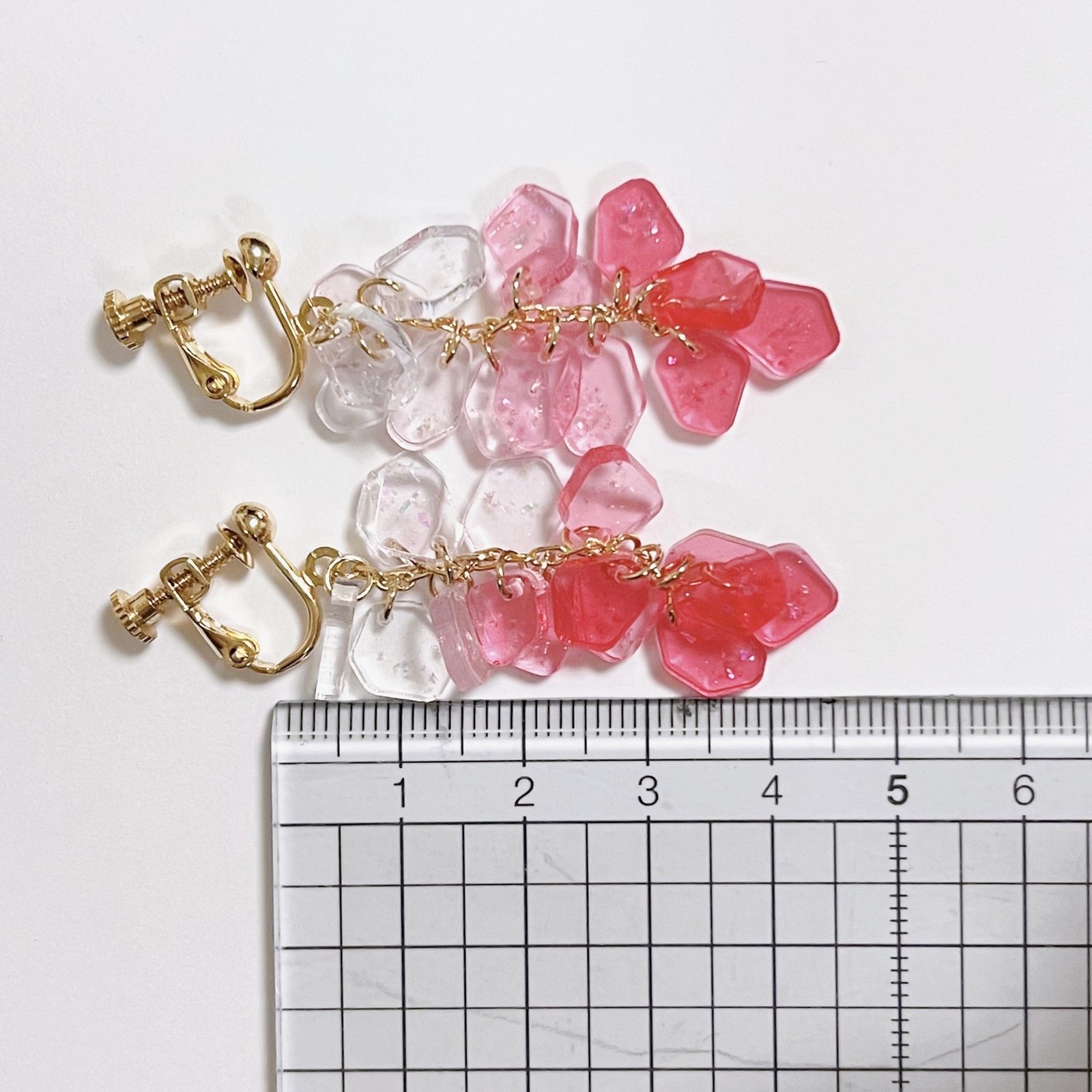 【saeringo】Polygonal gradation red