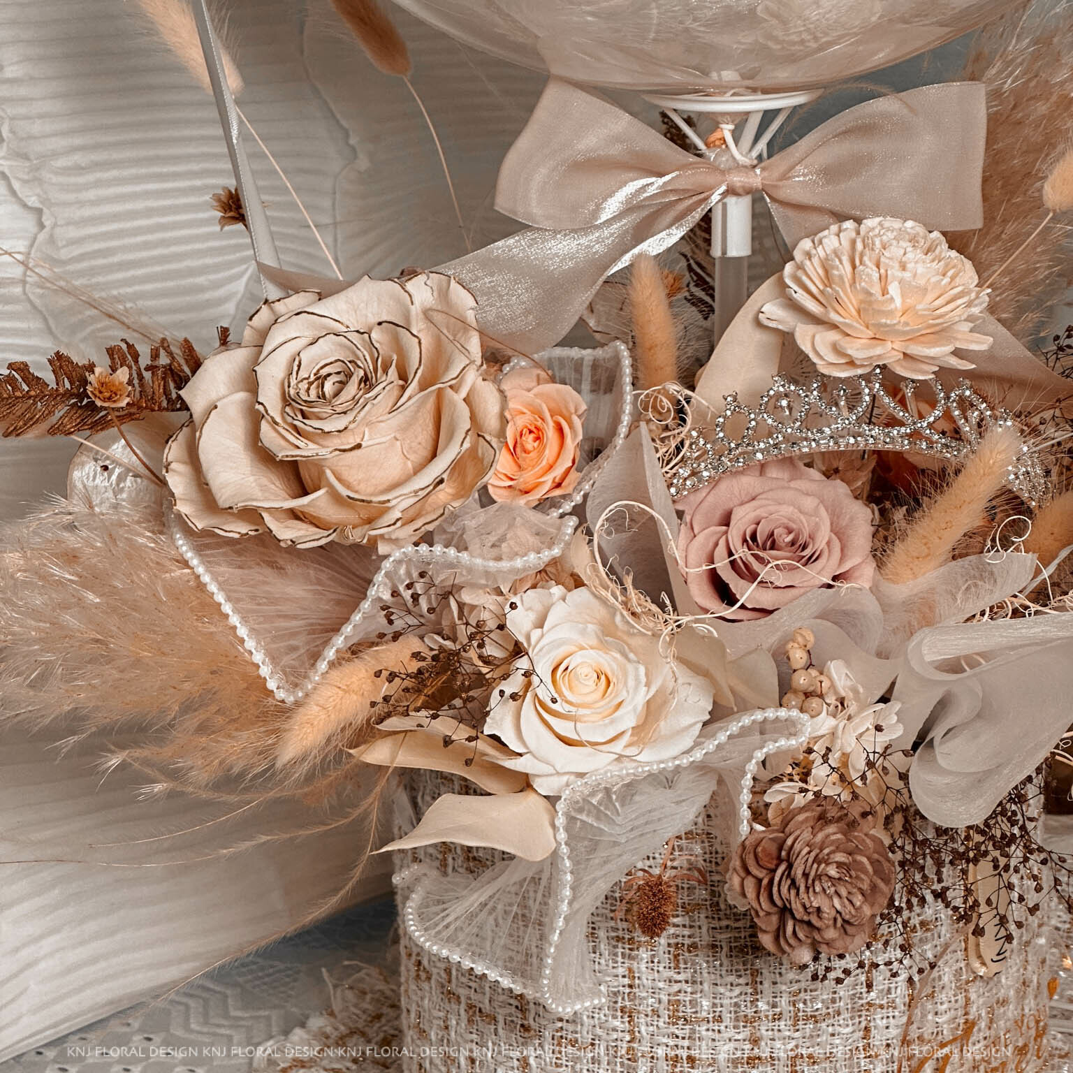 頂級開幕款－鉑金奶茶永生花抱抱桶