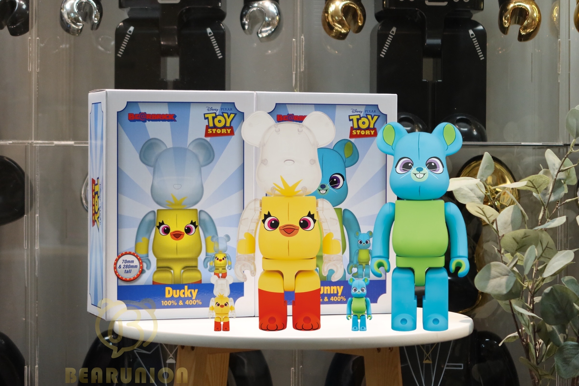 BE@RBRICK TOY STORY 4 Bunny 100％ & 400％ Bearbrick x Disney Pixar Toy Story 4 Bunny 100% & 400% Set - US