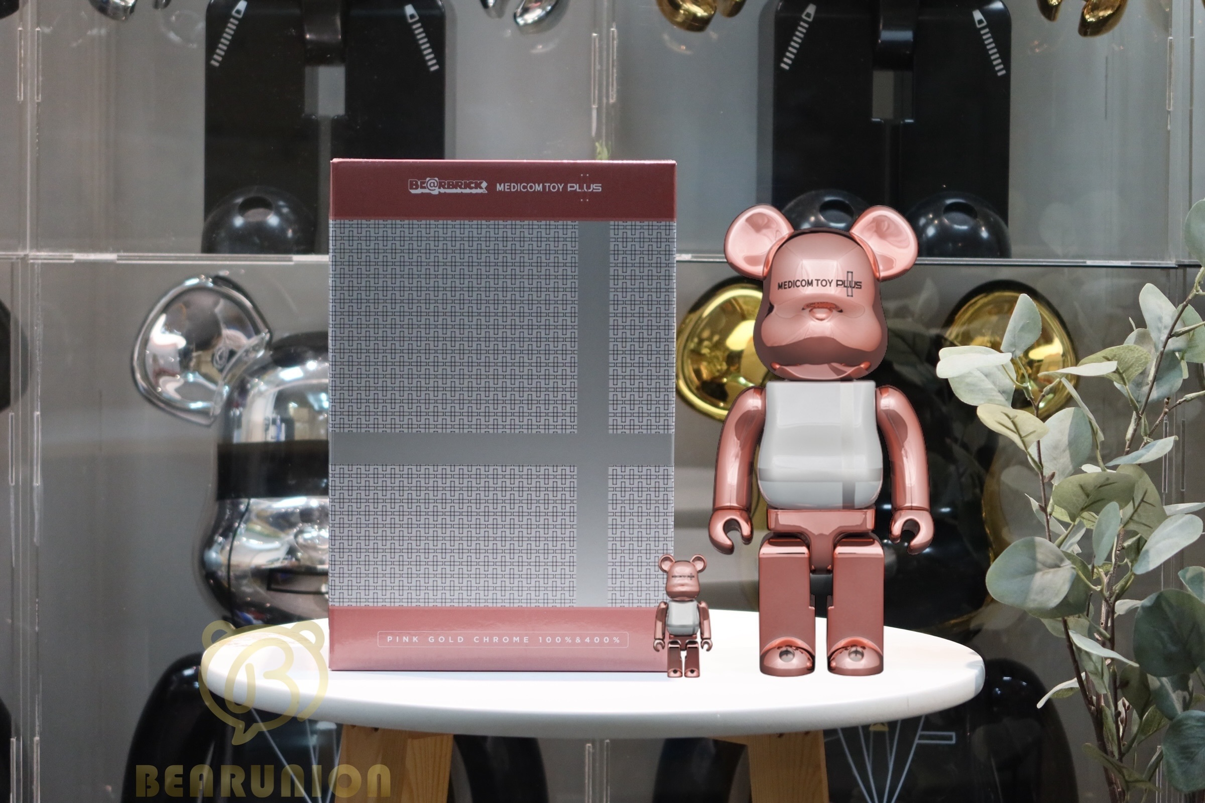 Bearbrick 400%+100% MEDICOM TOY PLUS PINK GOLD CHROME V