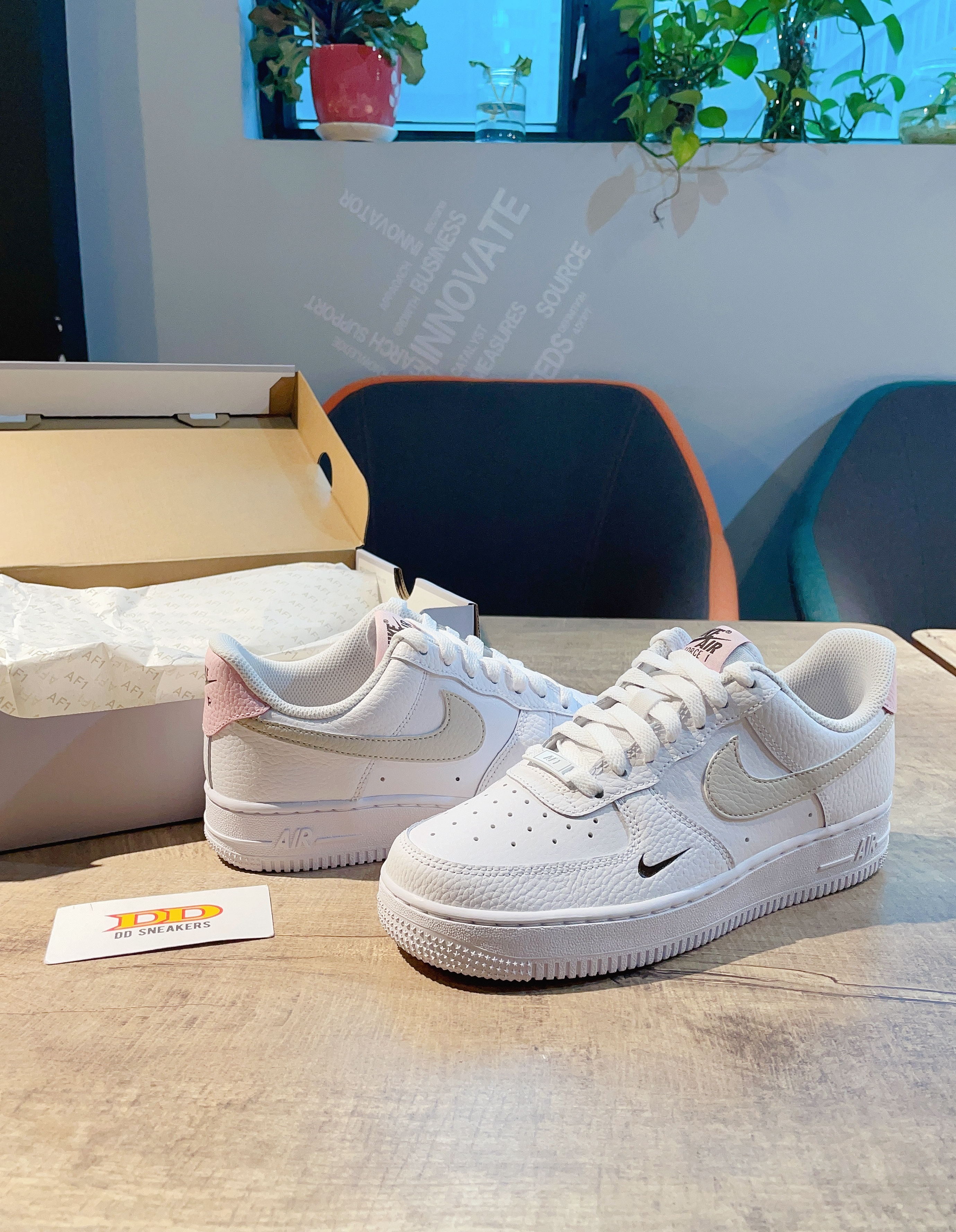 air force 1 pink swoosh