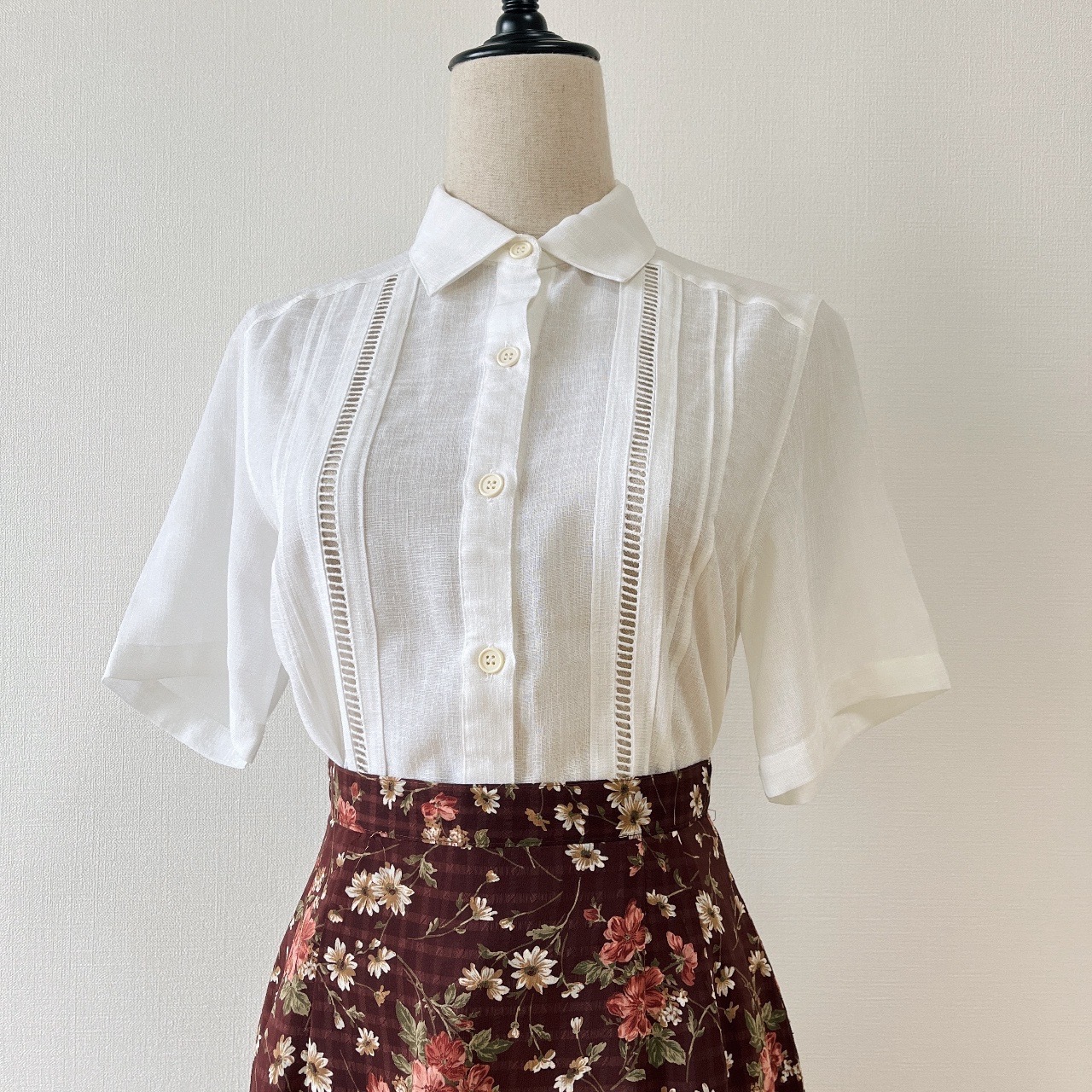 JANE MORE簡潔白色短袖上衣